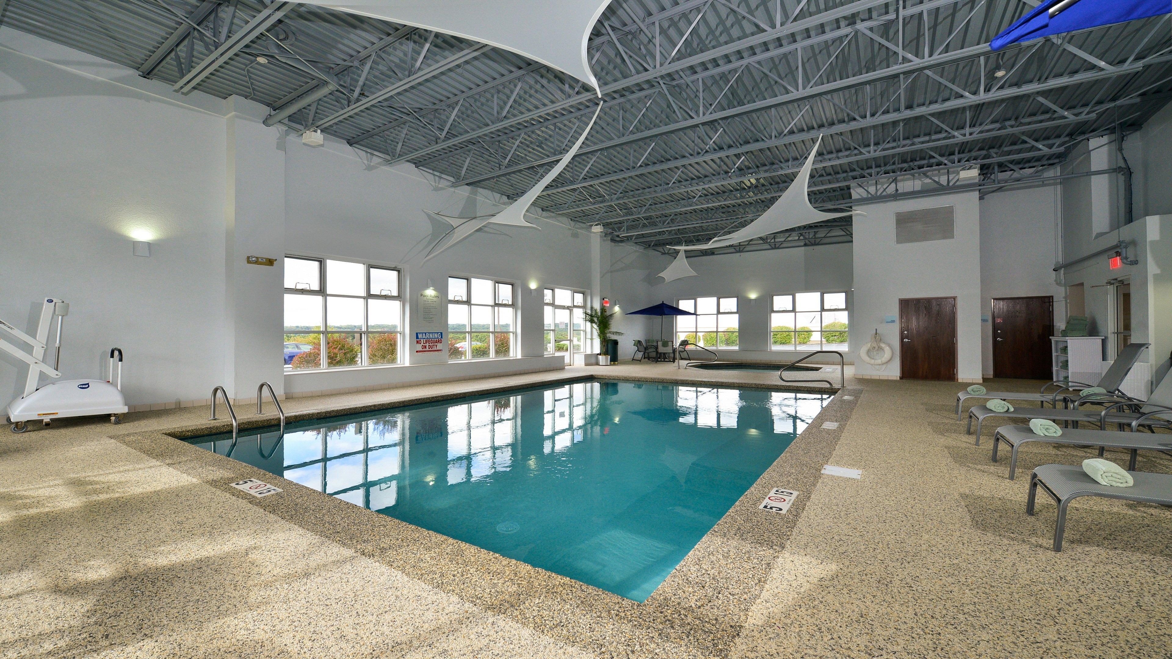 Holiday Inn Express Boston-Milford By Ihg Extérieur photo